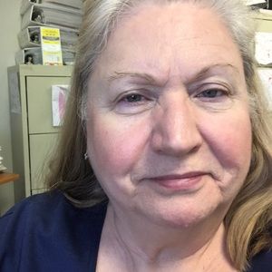 Meet your Posher, Marcia